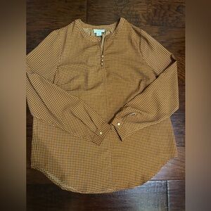 Ladies Liz Claiborne Blouse. Size Small. Worn once. Great condition
